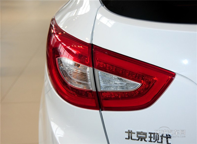 2015款 2.0L 自動四驅(qū)智能型 國IV