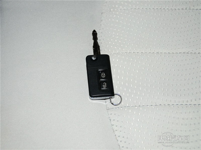 2015款 1.6L 手動(dòng)天窗版