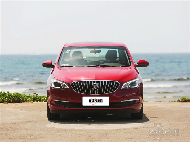 2015款 18T 雙離合精英型