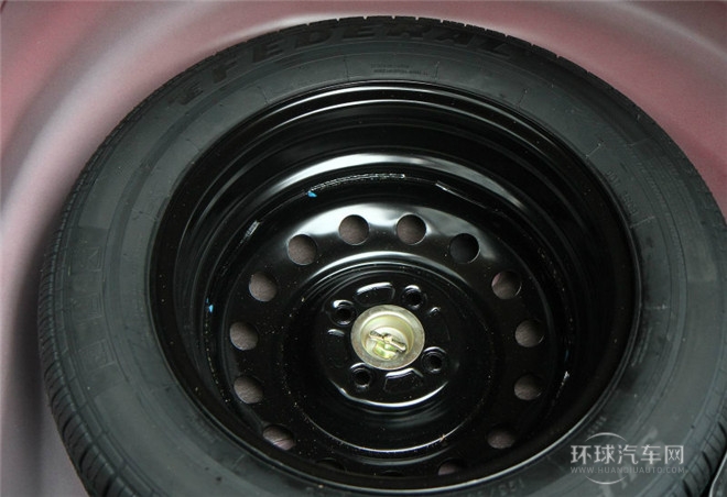 2015款 節(jié)能版 1.5L 手動(dòng)尊貴型