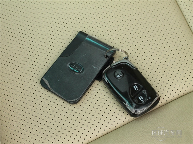 2015款 節(jié)能版 1.5L 自動尊貴型