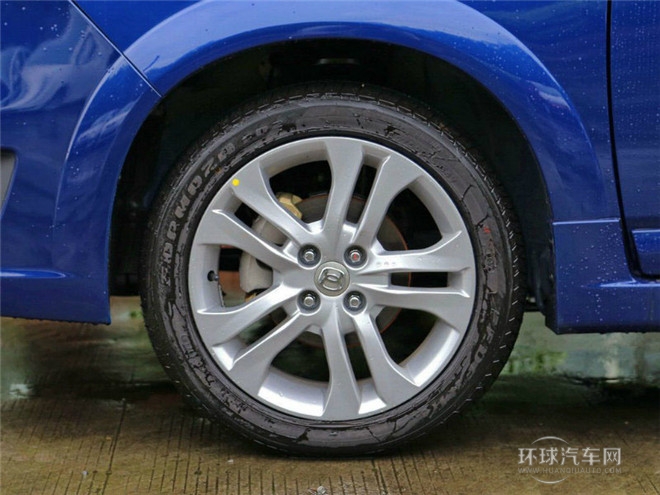 2015款 兩廂 1.4L 手動(dòng)暢想型