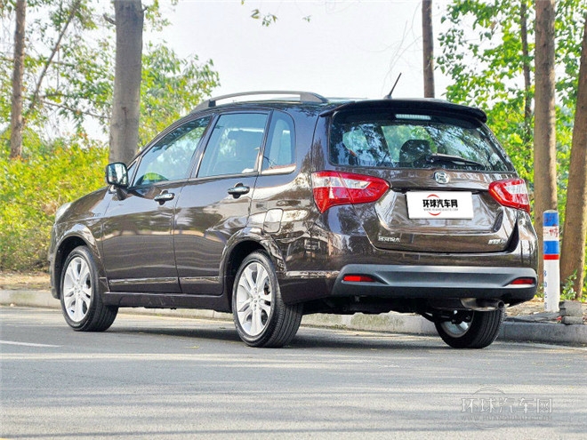 2015款 兩廂 1.4L 手動(dòng)理想型