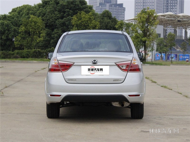 2015款 三廂 1.4L 手動(dòng)幸福型