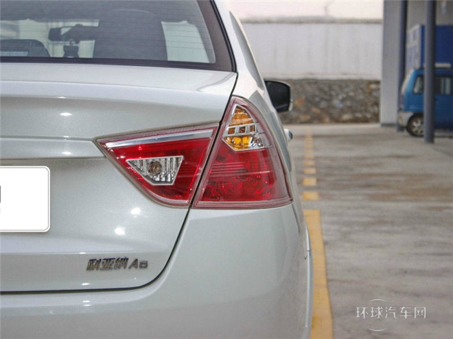 2015款 三廂 1.5L 自動(dòng)暢想型