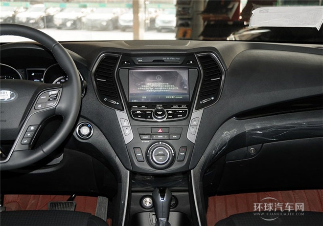 2015款 2.4L 手動(dòng)兩驅(qū)舒適型