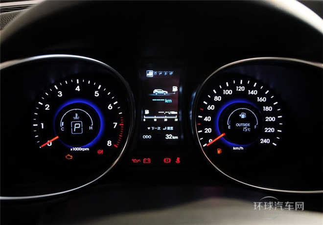 2015款 2.4L 手動兩驅(qū)舒適型