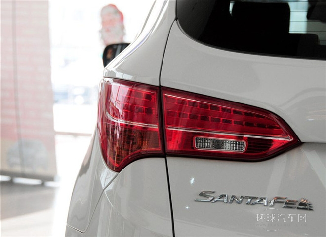 2015款 2.4L 手動兩驅(qū)舒適型