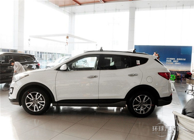 2015款 2.4L 手動兩驅(qū)舒適型