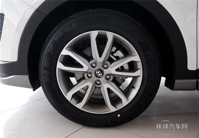 2015款 2.4L 自動兩驅(qū)舒適型