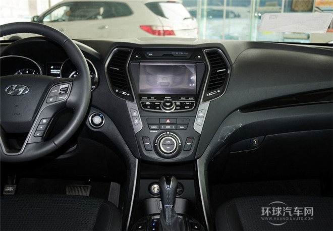 2015款 2.4L 自動(dòng)兩驅(qū)舒適型