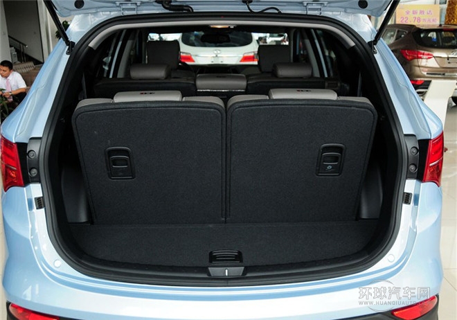 2015款 2.4L 自動四驅(qū)智能型