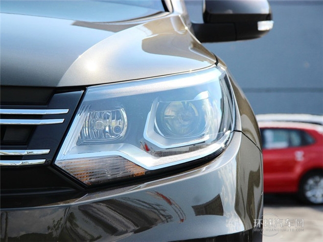 2015款 1.8TSI 手動兩驅(qū)限量版