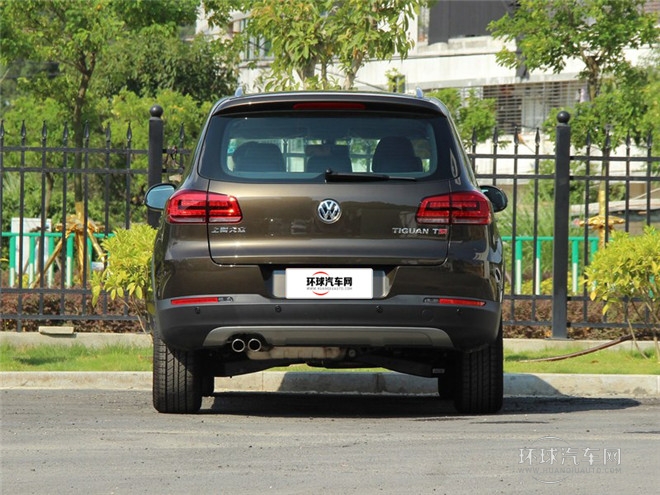 2015款 1.8TSI 手動(dòng)兩驅(qū)限量版