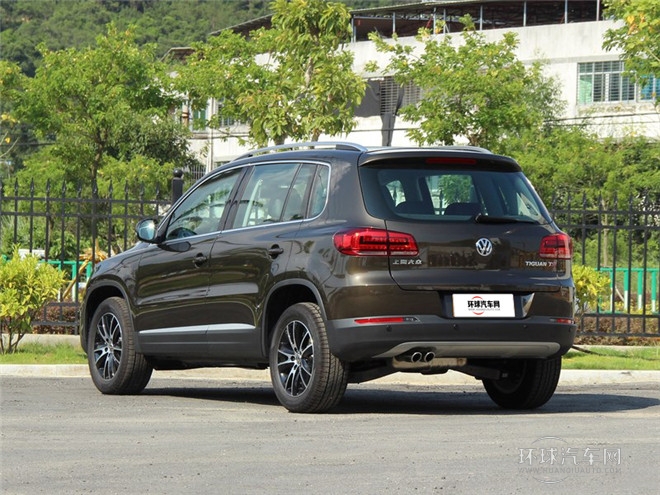 2015款 1.8TSI 手動(dòng)兩驅(qū)限量版