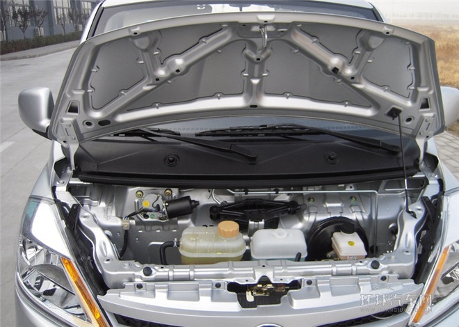 2015款 1.0L舒適型G10