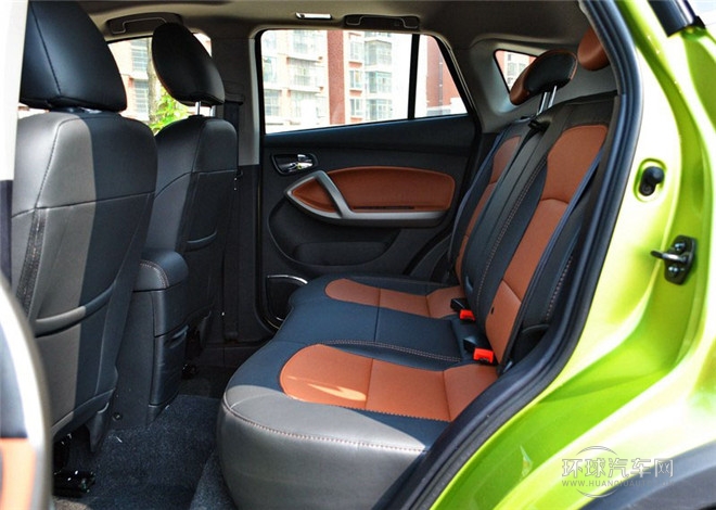 2015款 1.6L 手動(dòng)智樂型
