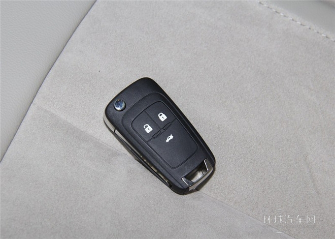 2015款 15N 自動進取型