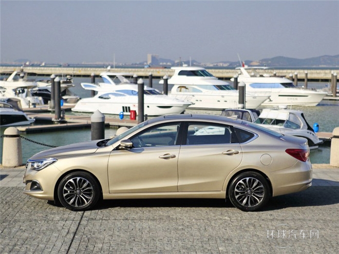 2015款 1.6T 手動風(fēng)尚型