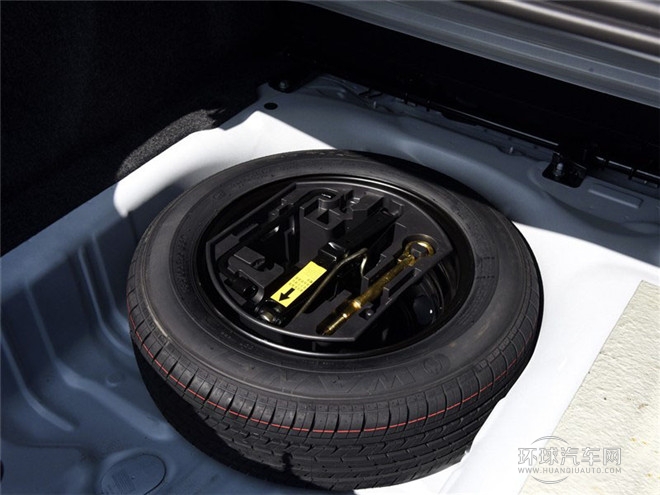 2015款 質(zhì)尚版 1.6L 手動時尚型