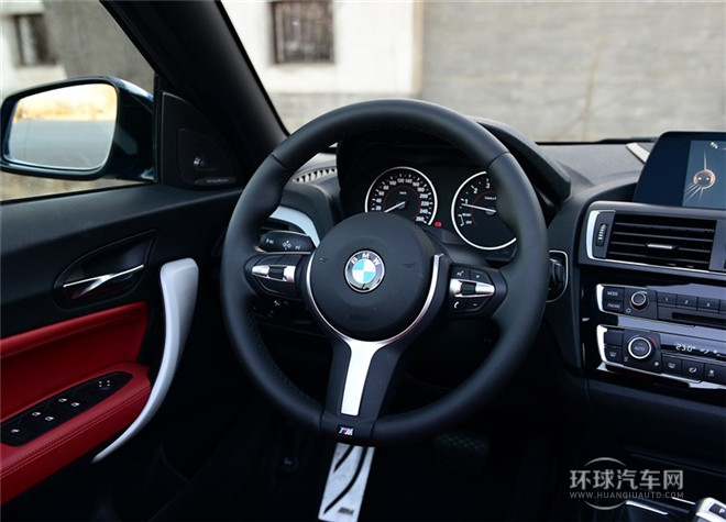 2015款 220i 敞篷轎跑車 M運(yùn)動(dòng)型