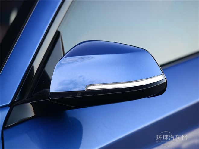 2015款 220i 敞篷轎跑車(chē) M運(yùn)動(dòng)型