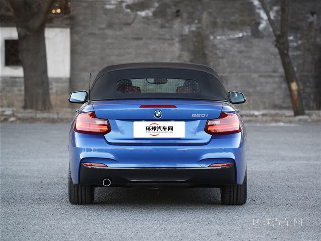 2015款 220i 敞篷轎跑車 M運(yùn)動(dòng)型