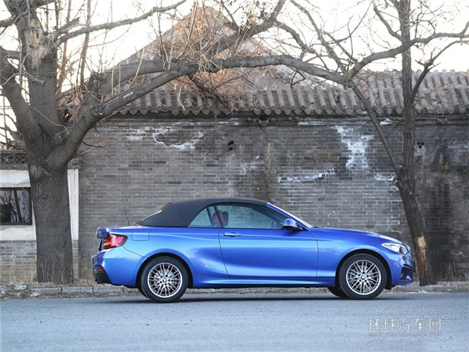 2015款 220i 敞篷轎跑車 M運(yùn)動(dòng)型