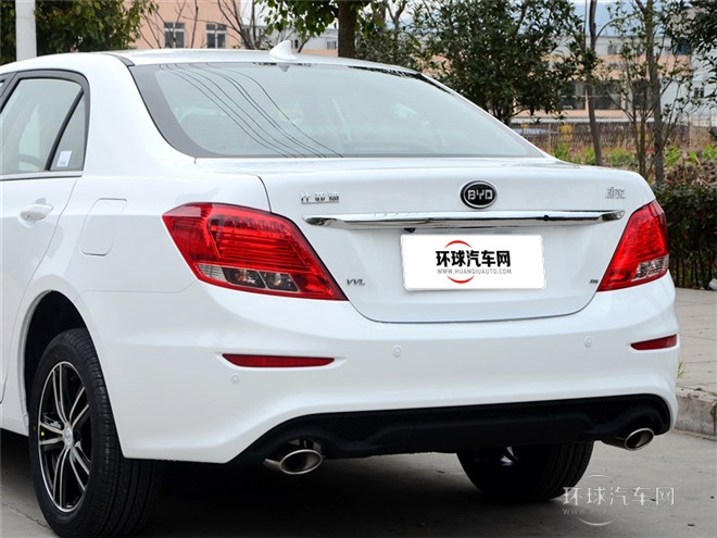 2015款 1.5L 手動(dòng)豪華型