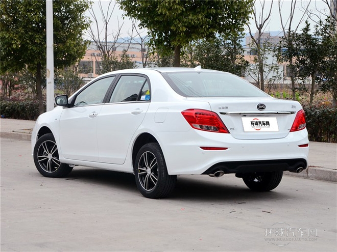 2015款 1.5L 手動(dòng)豪華型
