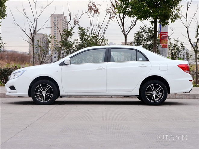 2015款 1.5L 手動(dòng)豪華型