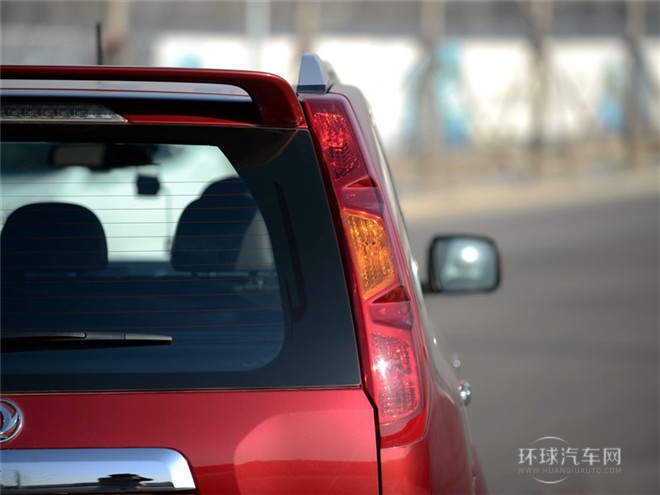 2015款 2.0L CVT四驅(qū)夢(mèng)想版