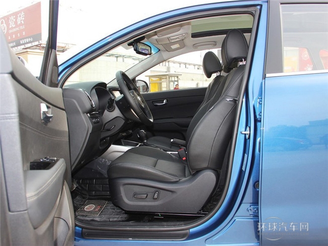 2015款 1.6L 手動(dòng)兩驅(qū)GL