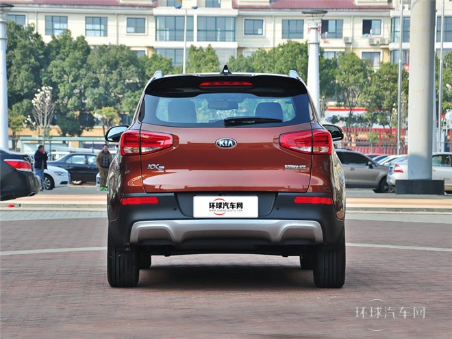 2015款 1.6L 手動兩驅(qū)GLS