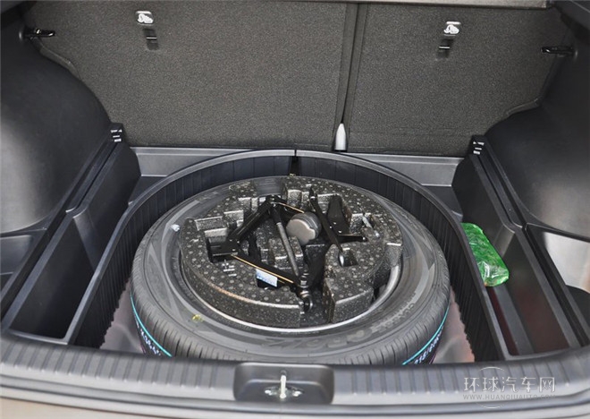 2015款 1.6L 自動(dòng)兩驅(qū)PRM