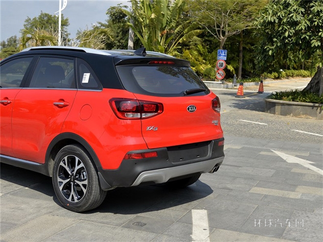 2015款 1.6L 自動(dòng)兩驅(qū)PRM