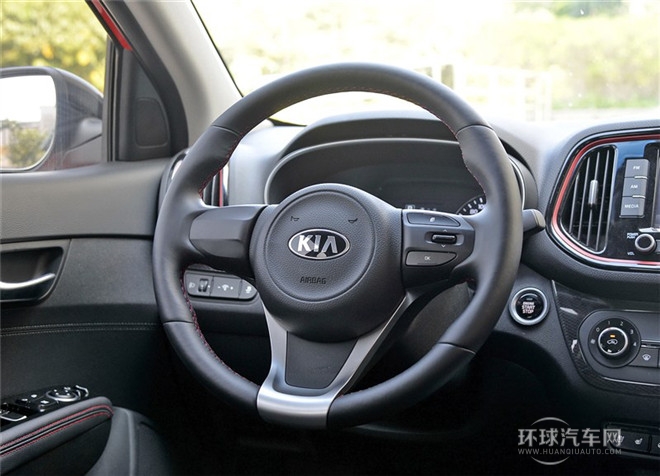 2015款 1.6T 自動(dòng)兩驅(qū)DLX