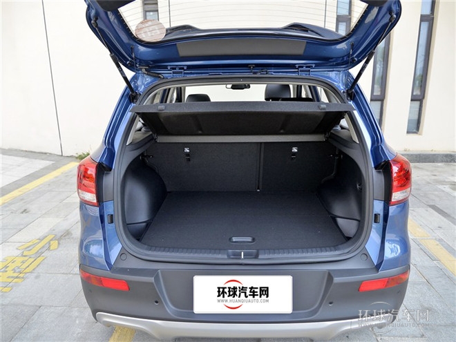 2015款 1.6T 自動(dòng)兩驅(qū)PRM