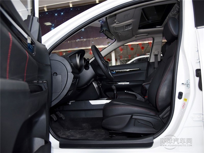 2015款 1.6L 手動(dòng)旗艦型