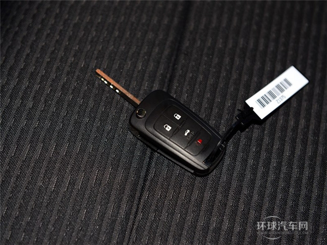 2015款 2.0L 領(lǐng)先時(shí)尚型
