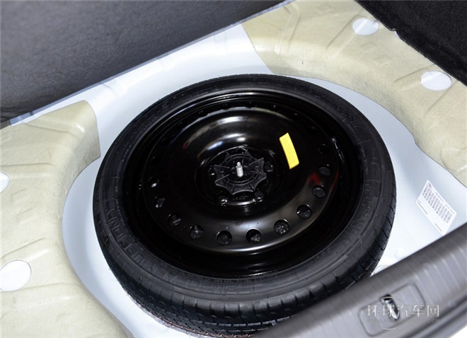 2015款 2.0L 領(lǐng)先時(shí)尚型