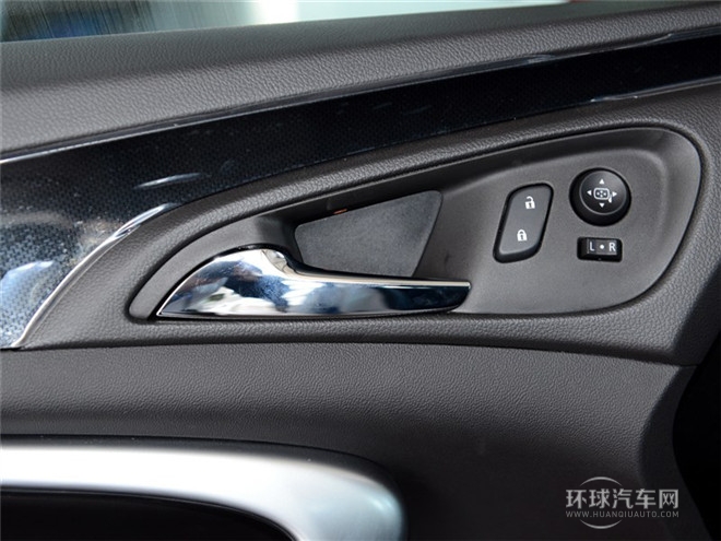 2015款 2.0L 領(lǐng)先時(shí)尚型