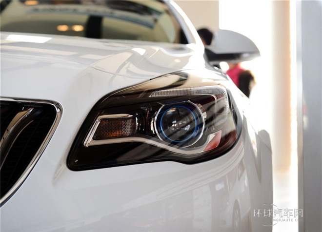 2015款 2.0L 領(lǐng)先時(shí)尚型
