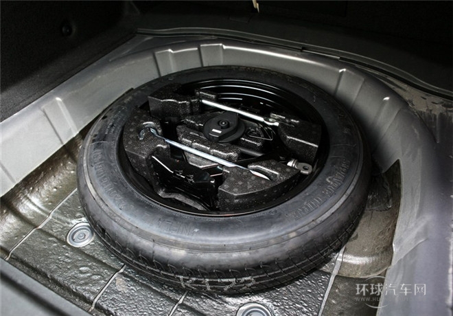 2015款 都市SUV 1.6T 自動(dòng)炫動(dòng)派