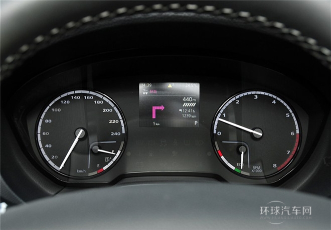 2015款 都市SUV 1.6T 自動(dòng)炫動(dòng)派