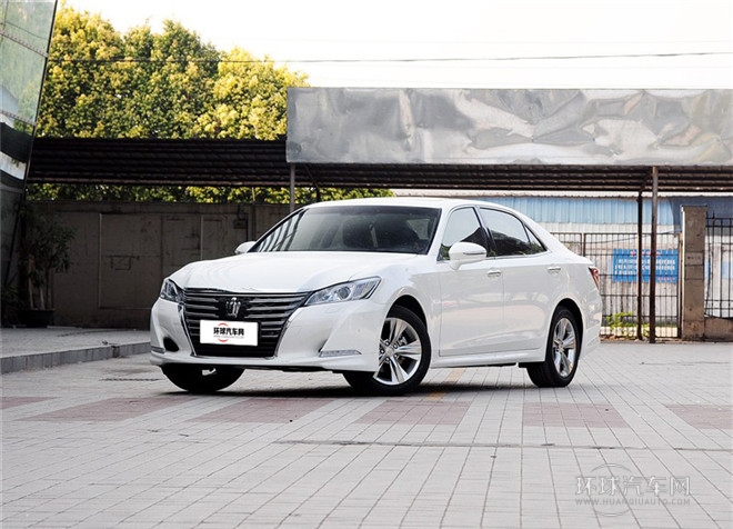 2015款 2.5L 時尚版
