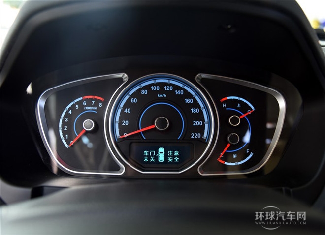 2015款 2.0L 手動摯愛版