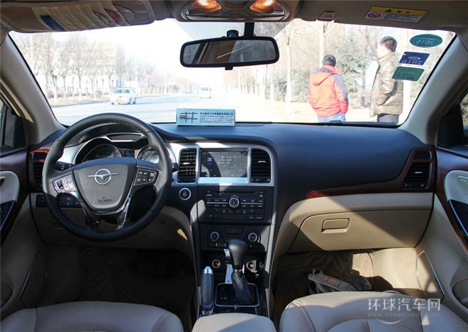 2015款 2.0L 自動(dòng)時(shí)尚型