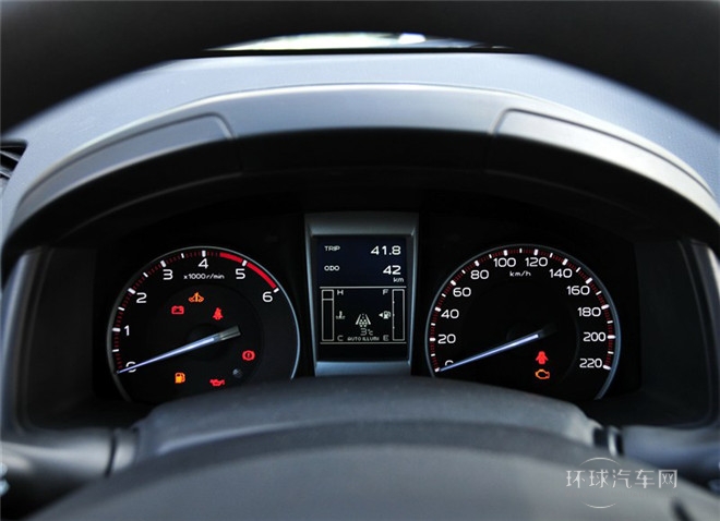 2015款 2.5T兩驅(qū) 手動基本型