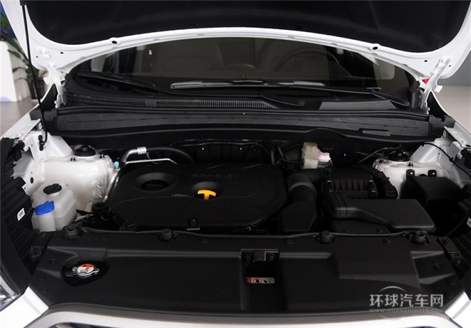 2015款 2.4L 自動(dòng)兩驅(qū)領(lǐng)先型 國IV